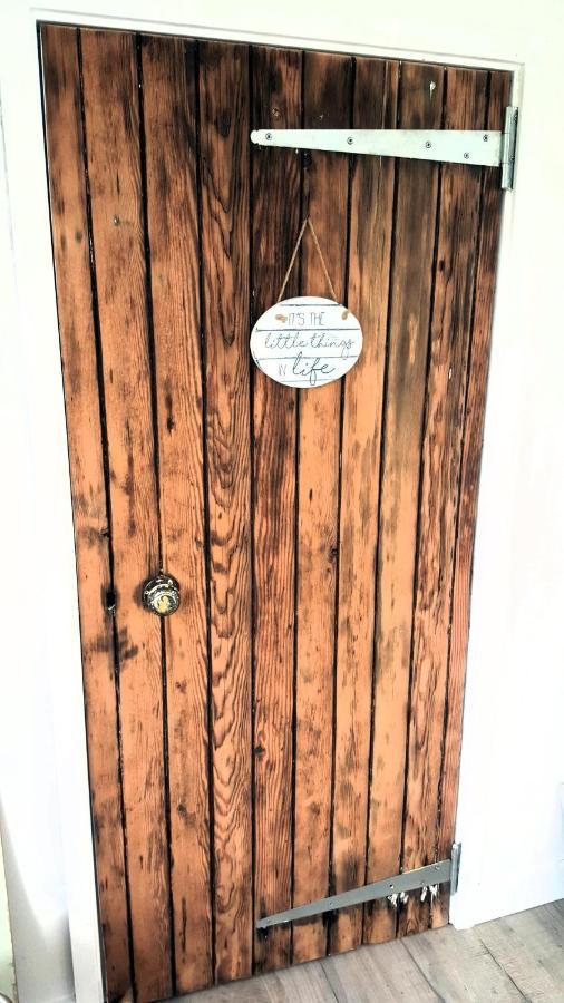 The Wood Cottage Скарборо Екстер'єр фото